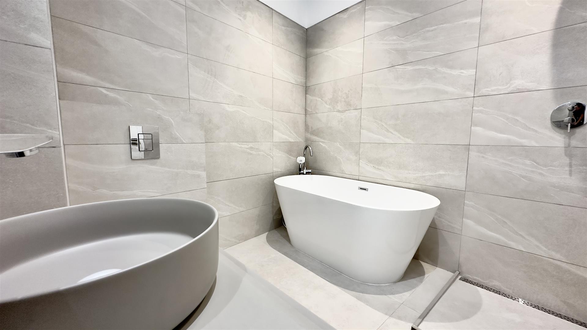 Image of Apartment - 3 Bedrooms - 2 Bathrooms for Sale in Town Area-Gibraltar, Image 6